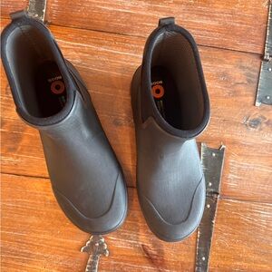 Arcata Urban Snow Boots by BOGS